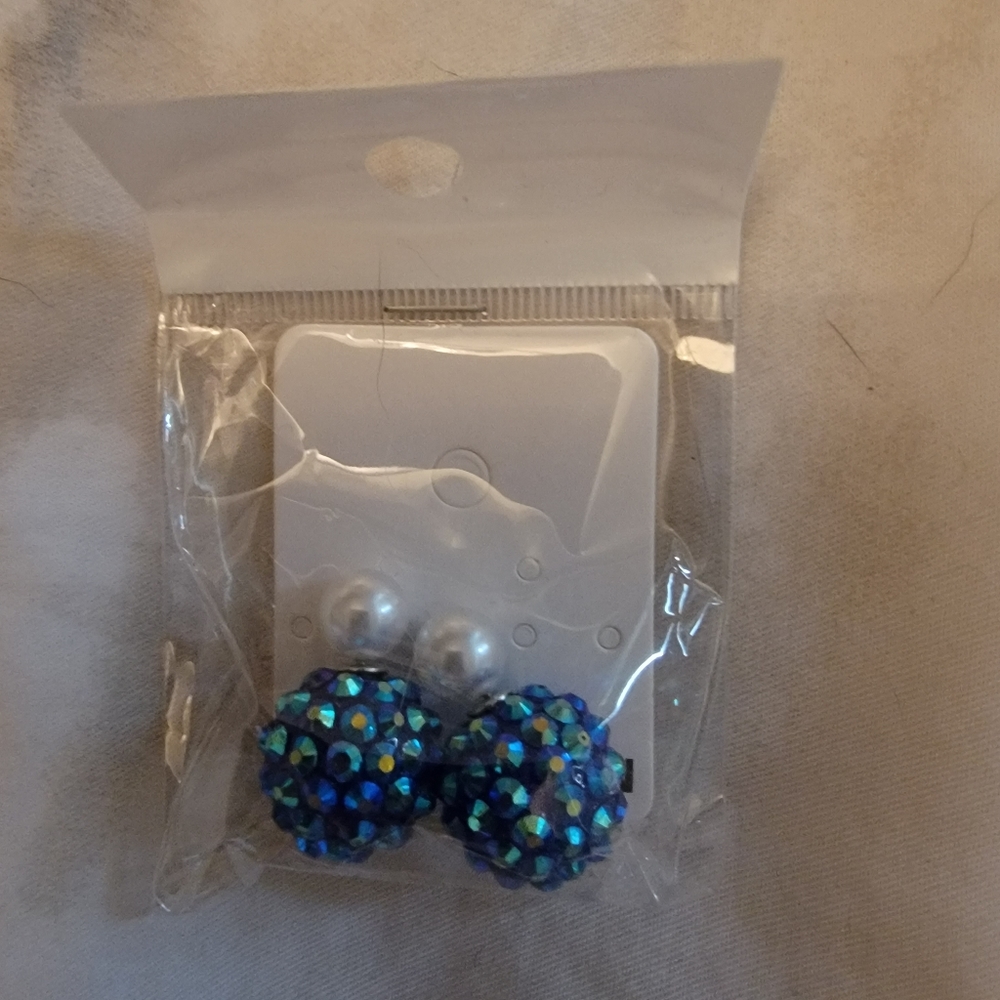 ⚠️Sale 2 for $10! Brand new earrings